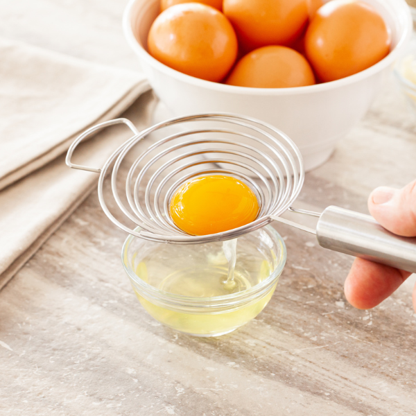 Usage Guide Egg Separator: Master Effortless Egg Whites Every Time