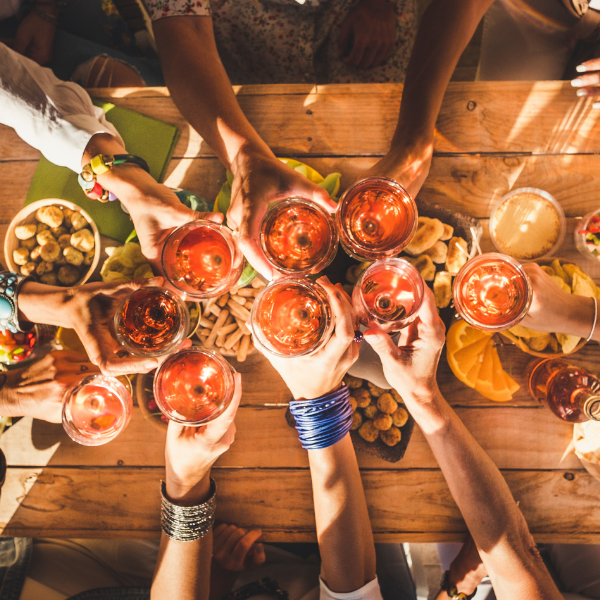 Blog-Main-a-guide-to-cocktail-and-appetizer-pairings