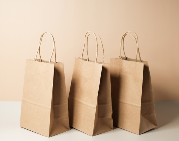 Cost-Benefit Analysis of Reusable vs. Single-Use Packaging