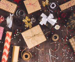 Balancing Aesthetics and Functionality in Festive Packaging