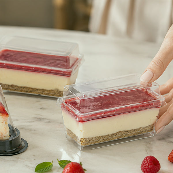 Cake Take-Out Containers