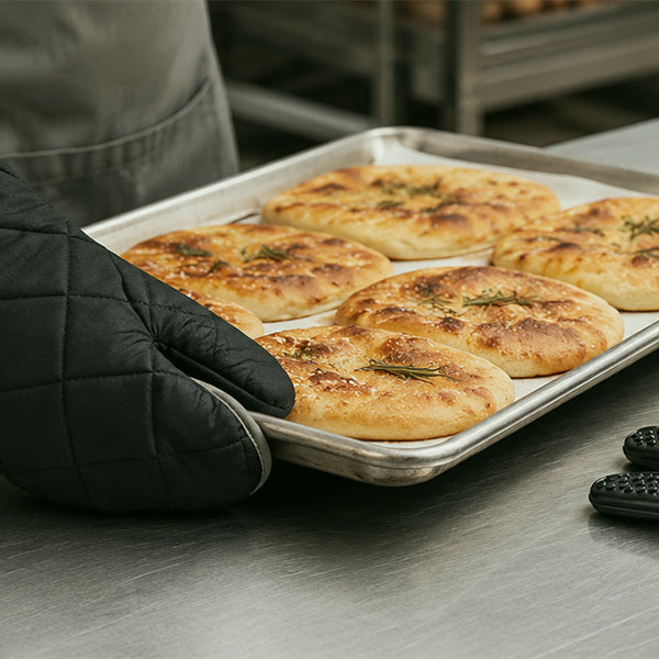Oven Mitts & Pot Holders
