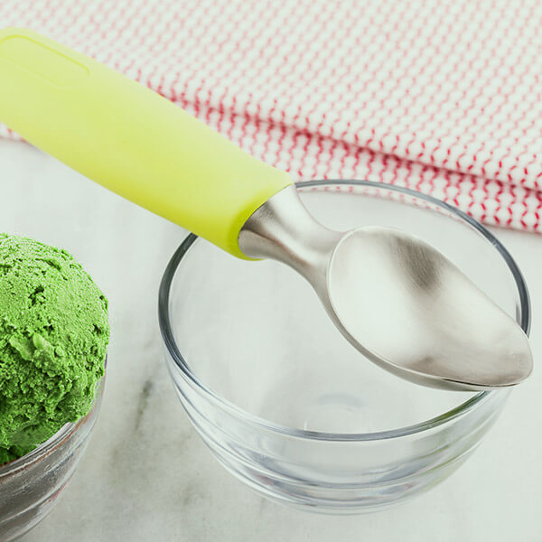 Ice Cream Scoops and Dippers