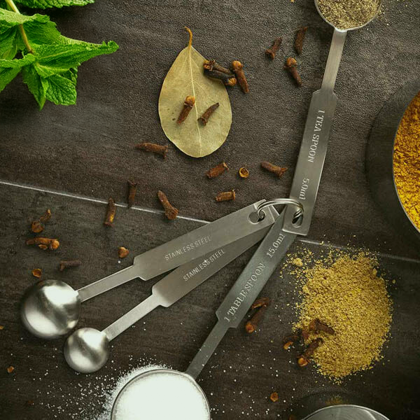 Measuring Cups and Spoons