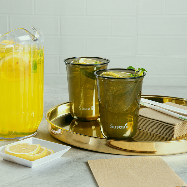 Plastic Cups and Lids