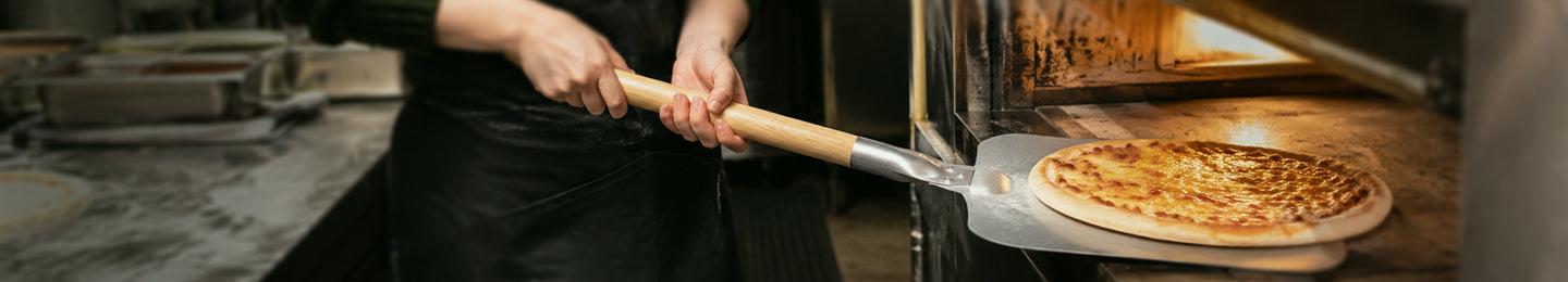 Pizza Tools and Bakeware