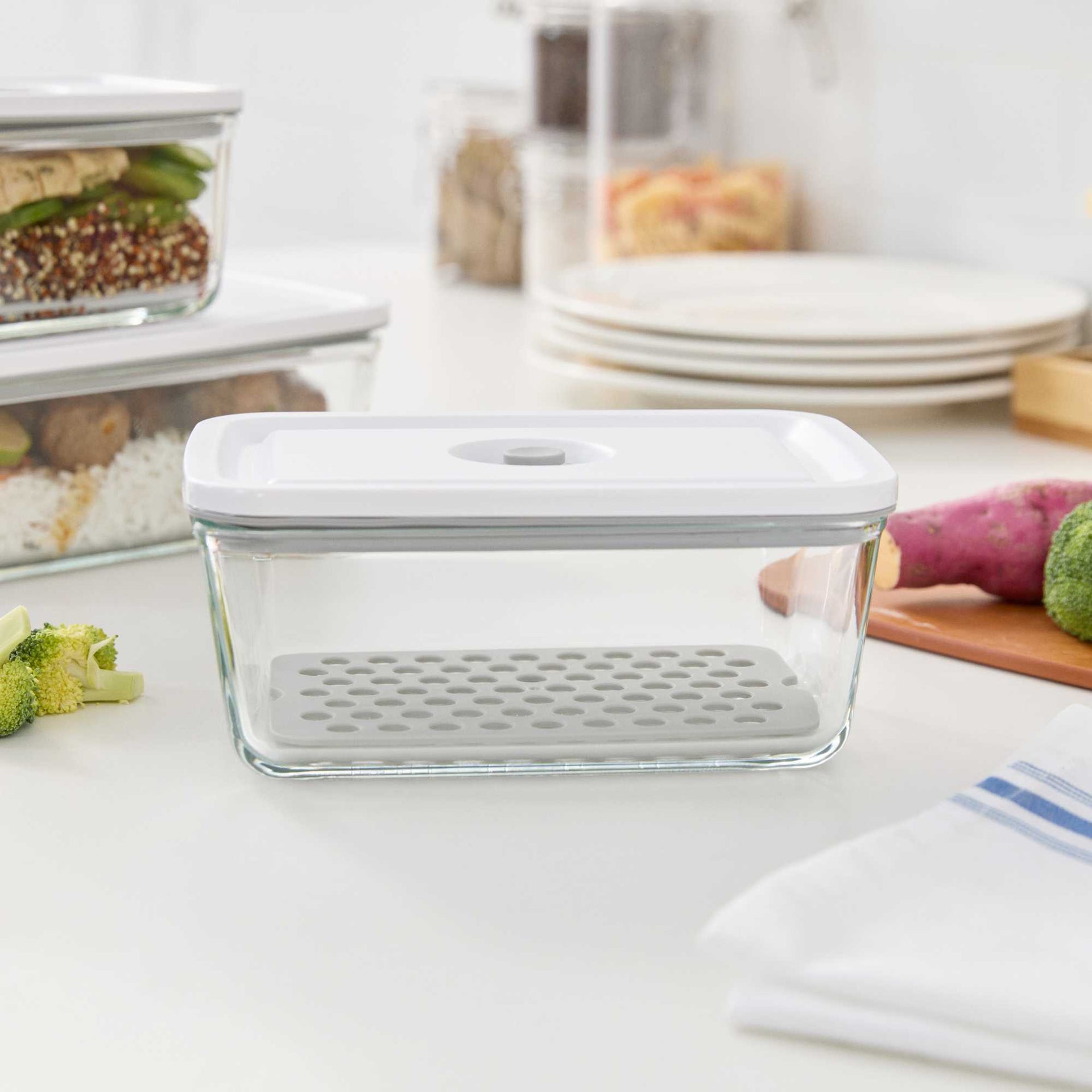 Fresh Hero 34 oz Rectangle Glass Vacuum Food Storage Containers - BPA-Free - 1 count box