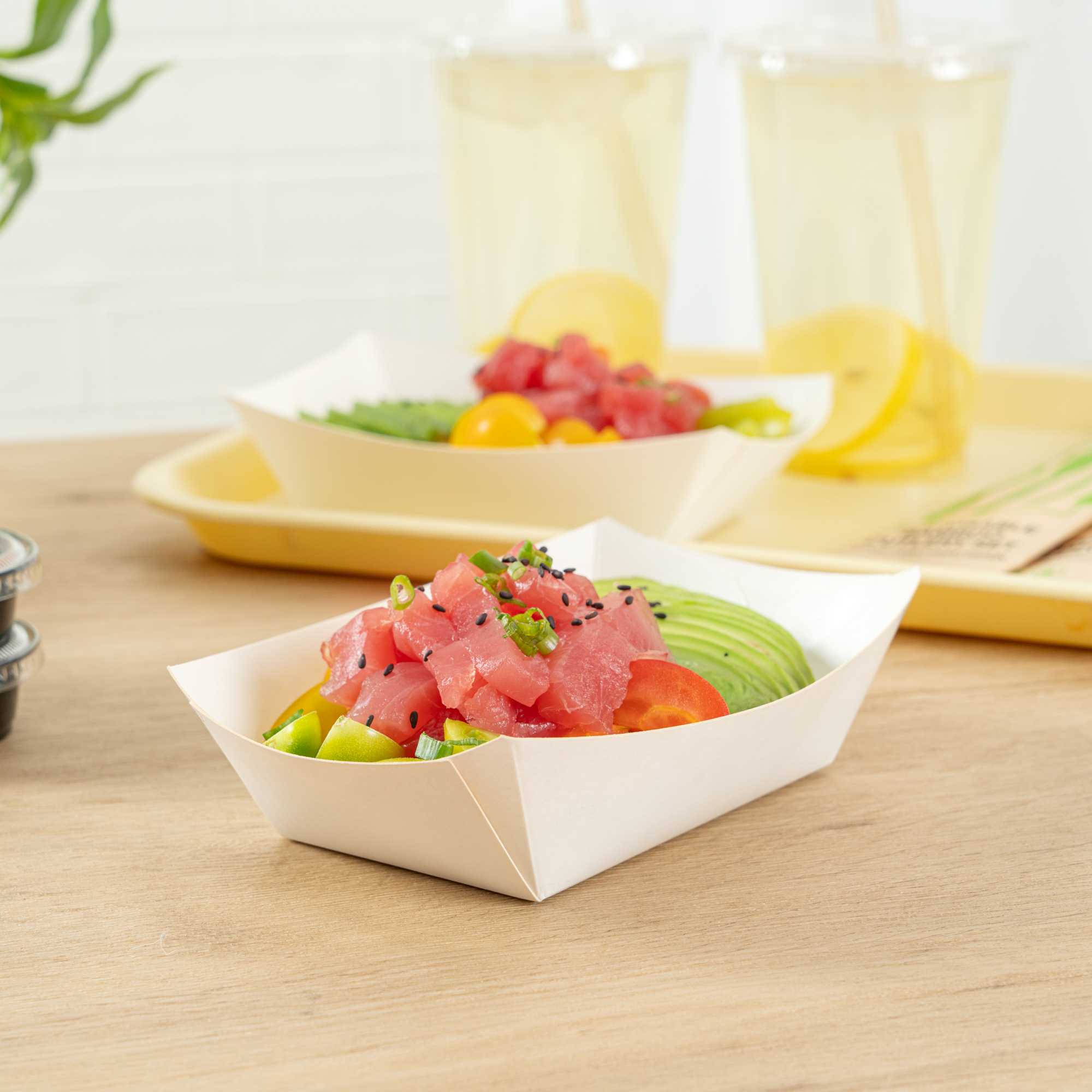 Bio Tek 1/2 lb White Paper #50 Food Tray / Boat - 4 1/4" x 2 3/4" x 1 1/2" - 400 count box