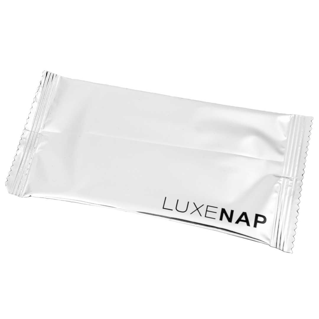 Luxenap White Moist Towelette - Aloe-Scented, Alcohol Free - 5 1/4" x 2 1/2" - 1000 count box