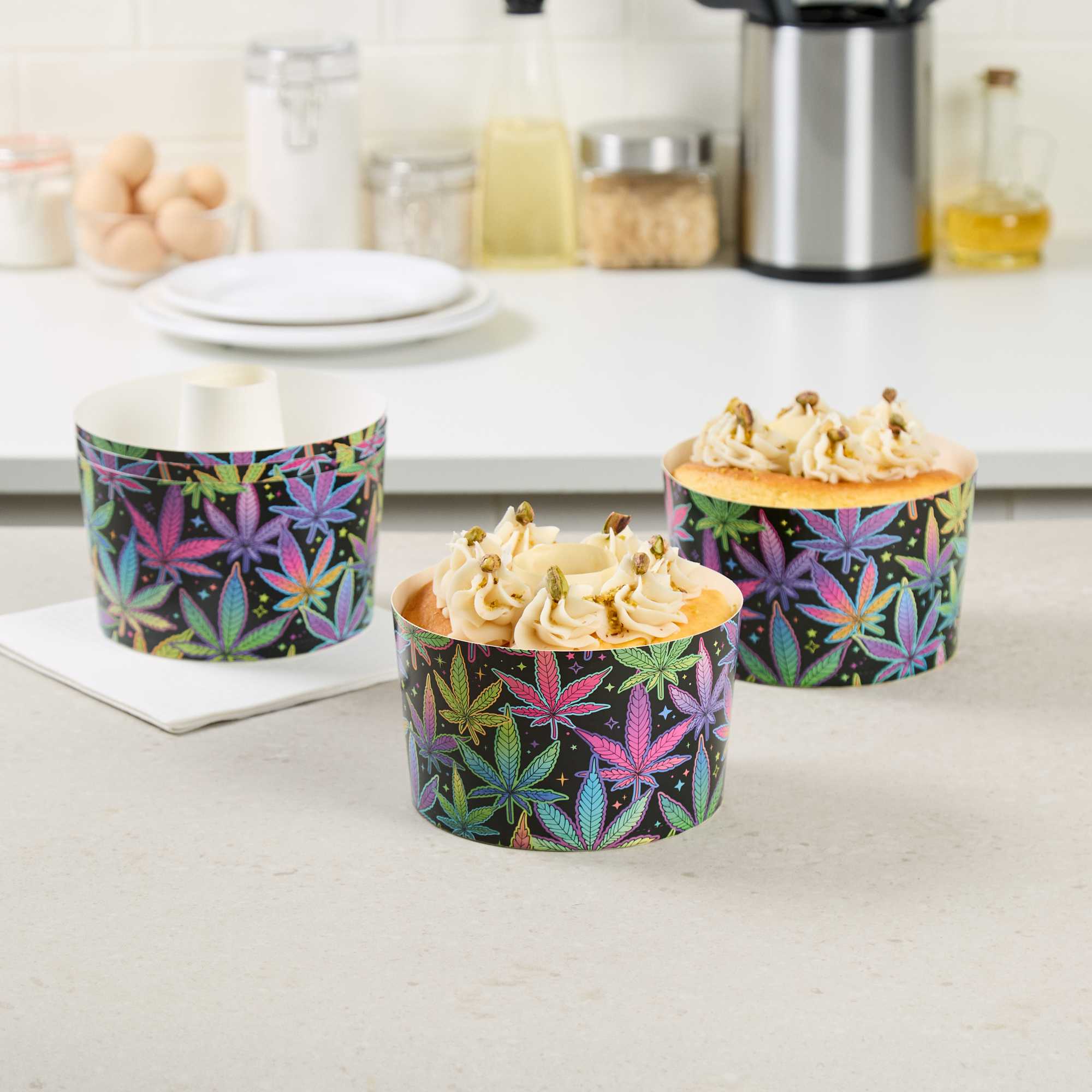 Panificio 53 oz Paper Baking Ring Mold - Trippy Leaf Print, Greaseproof - 5 3/4" x 5 3/4" x 3 3/4" - 400 count box