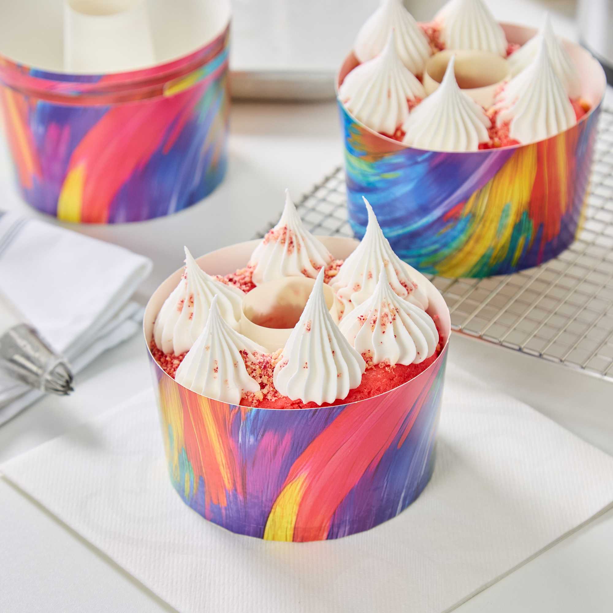 Panificio 22 oz Paper Baking Ring Mold - Colorful Abstract Waves, Greaseproof - 4 1/2" x 4 1/2" x 2 3/4" - 900 count box