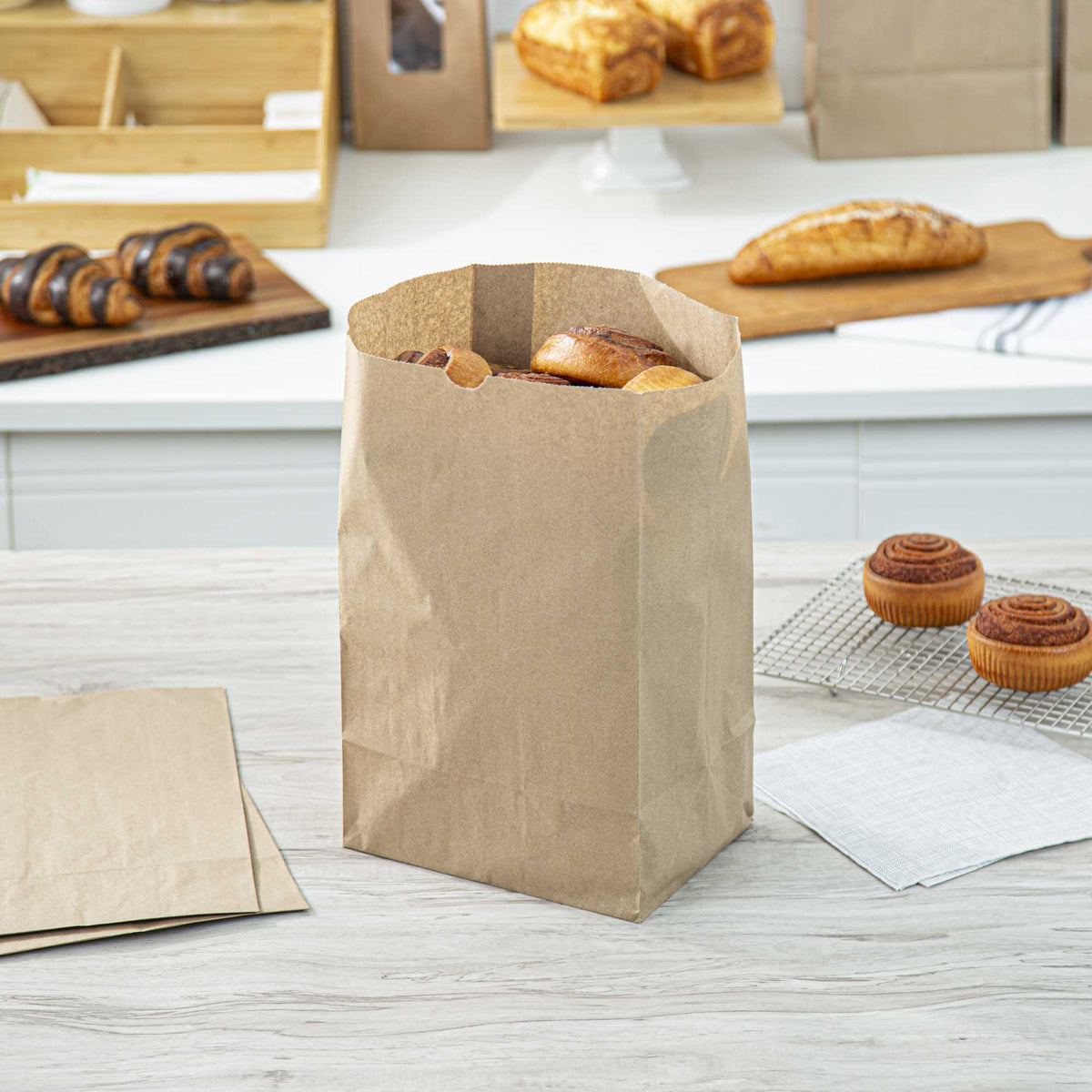 SustainaLite 20 lb Kraft Paper Bag - 8 1/4" x 6" x 13 1/4" - 500 count box