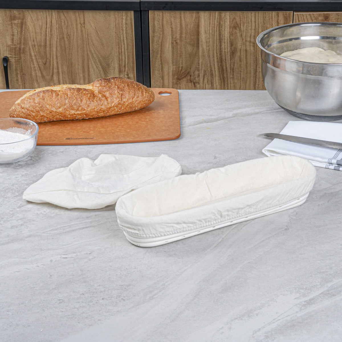 Pastry Tek Rattan Long Oval Natural Banneton Proofing Basket - with 2 Cotton Liners - 13 1/2" x 4" x 2 1/4" - 10 count box