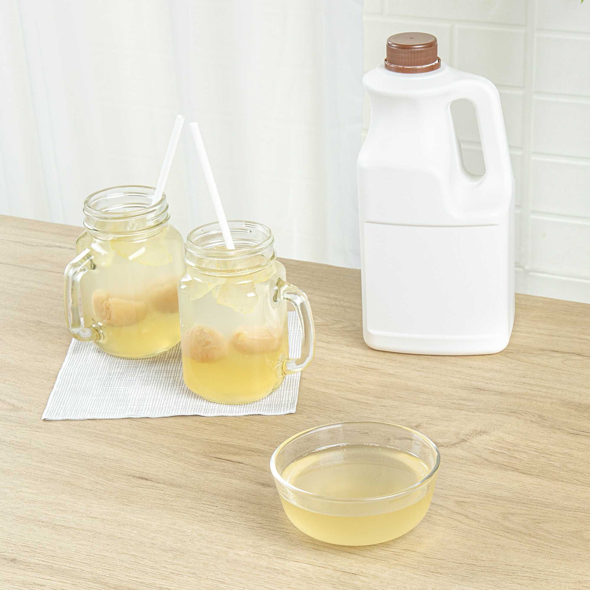 Tea Tek 64 fl. oz Lychee Concentrated Syrup - 1 count box