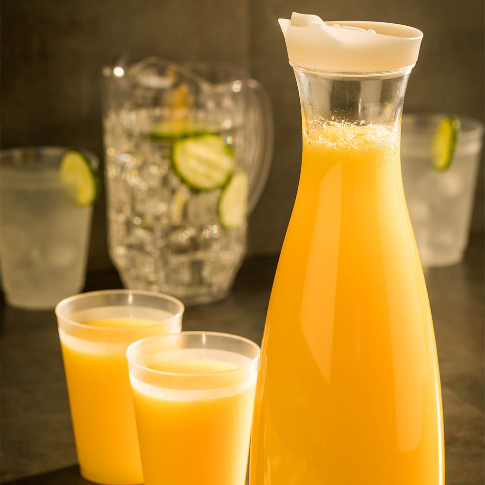 Bar Lux 34 oz Clear Plastic Carafe - with Lid - 1 count box