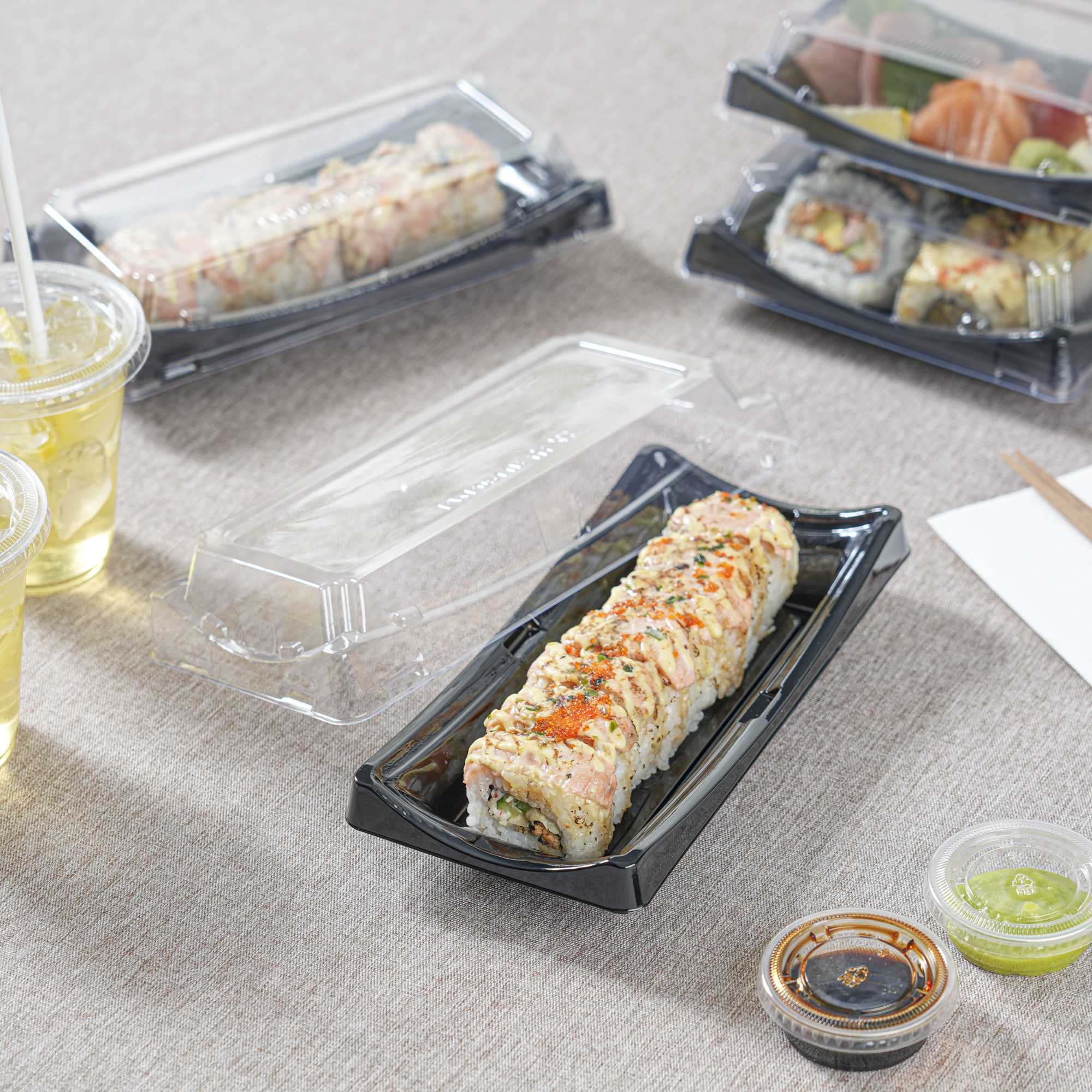 Roku Black Plastic Long Take Out Sushi Container - with Clear Lid - 9 3/4" x 4 3/4" x 2" - 100 count box