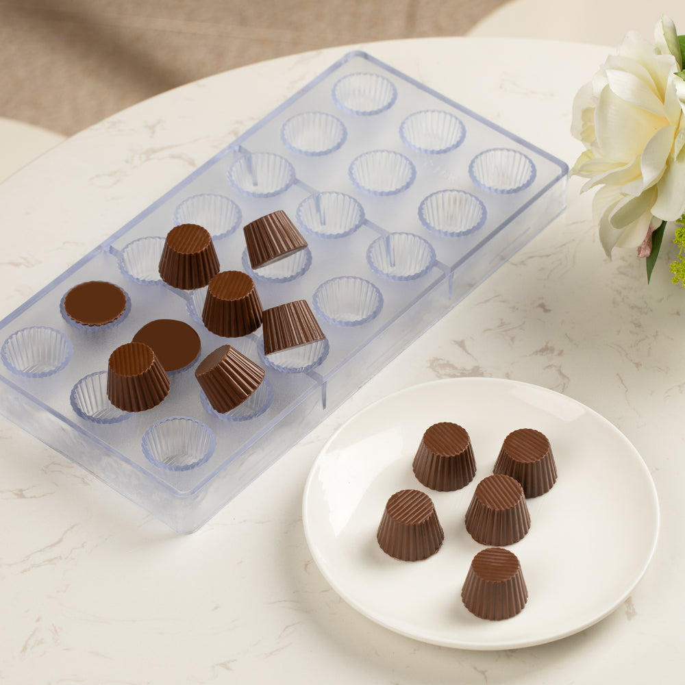 Pastry Tek Polycarbonate Cup Candy / Chocolate Mold - 21-Compartment - 1 count box