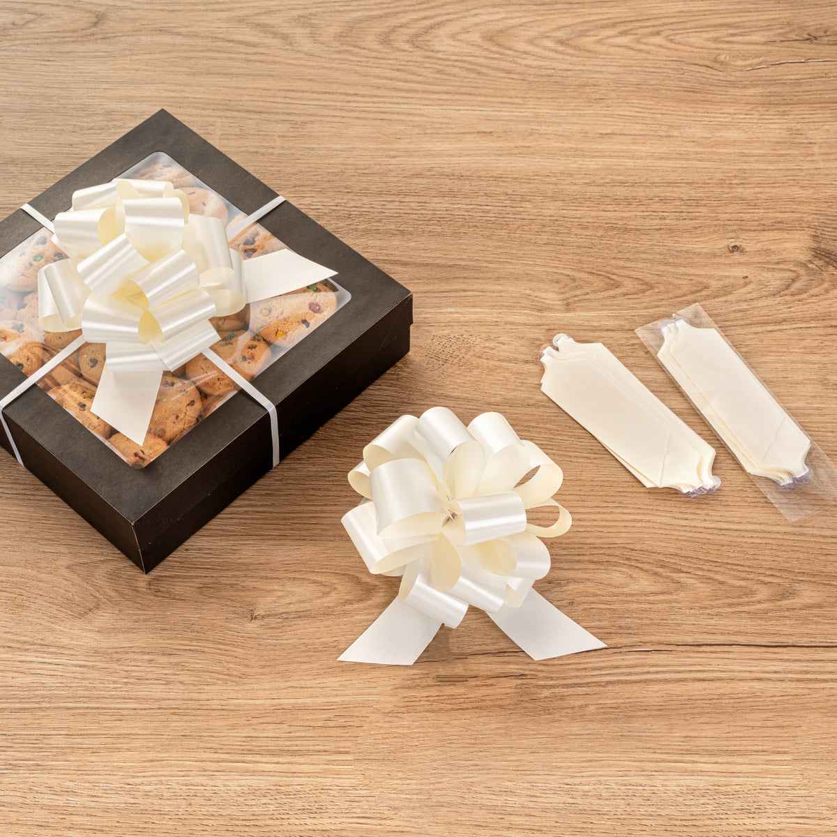 Gift Tek Cream Plastic Flora Satin Pull Bow - 5 1/2" - 10 count box