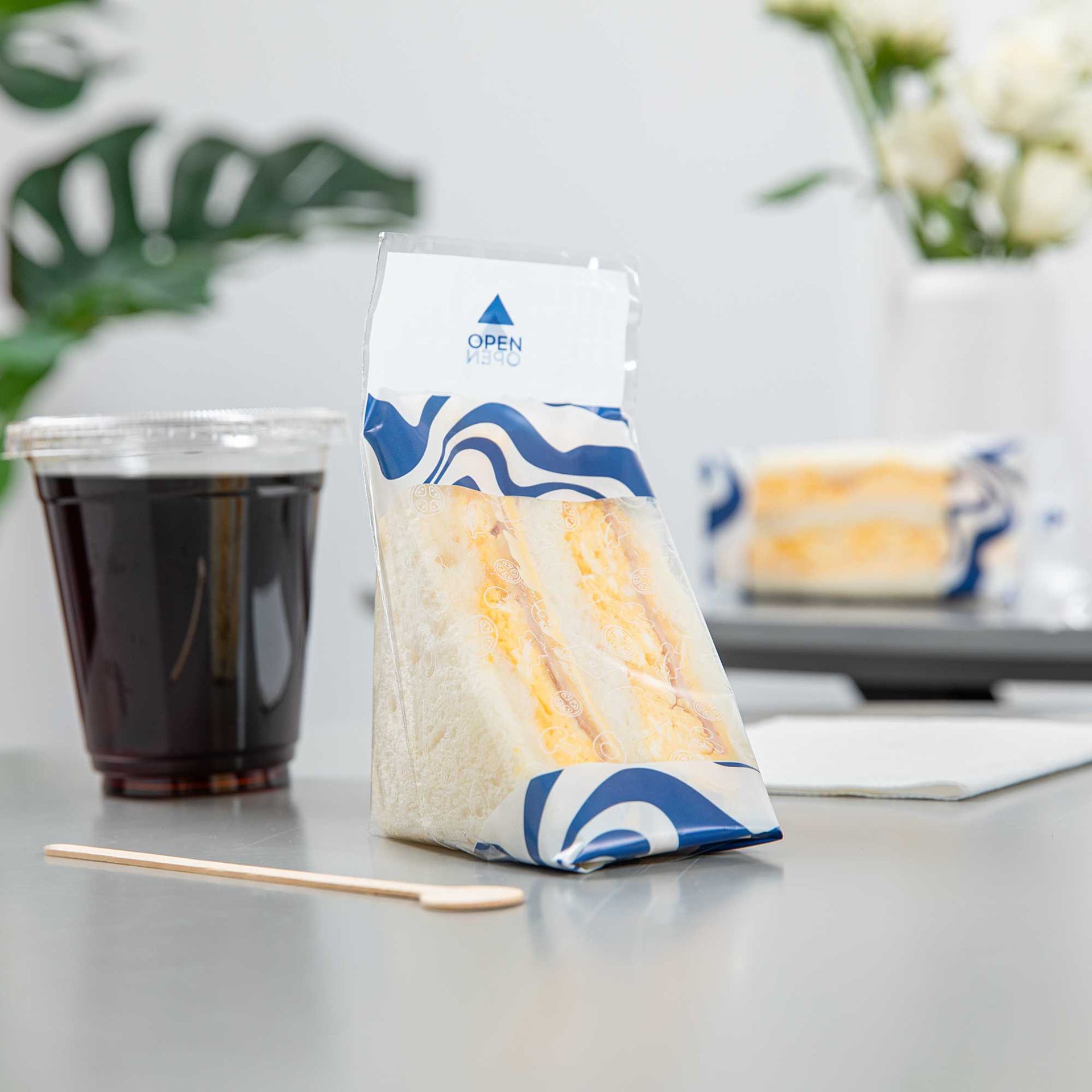 Bag Tek Triangle Waves and Ingredients Plastic Sandwich Bag - Easy To Tear - 7 1/2" x 3" x 7 1/2" - 200 count box