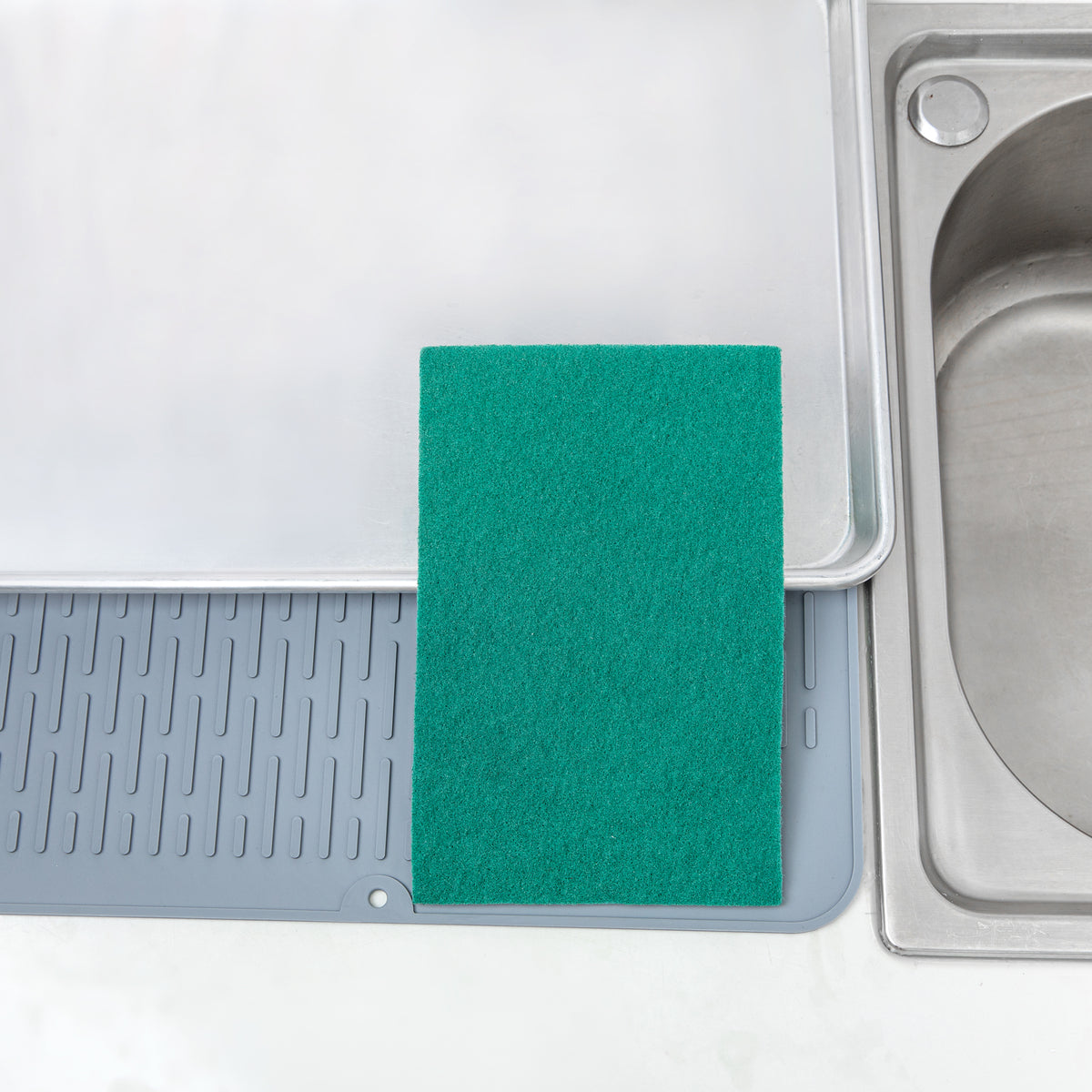 RW Clean Green Polyester Heavy-Duty Scouring Pad - 9" x 6" - 10 count box