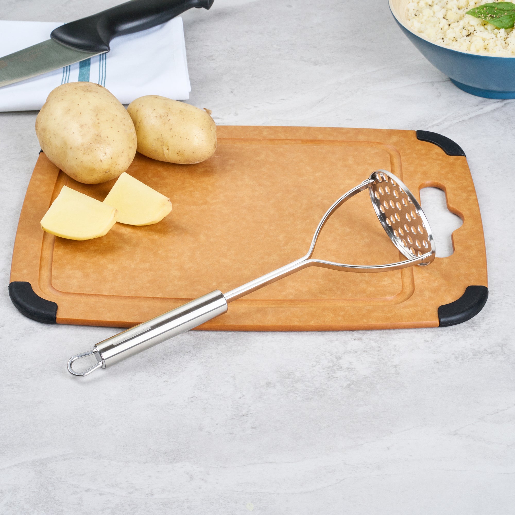 German Standard Stainless Steel Round-Faced Potato / Bean Masher - 11'' - 1 count box