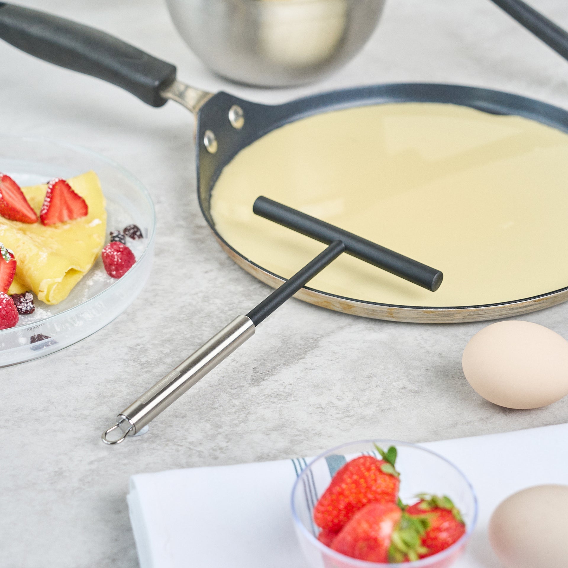 German Standard Black Nylon High Heat Crepe Batter Spreader - with Stainless Steel Handle - 7 3/4'' x 4 3/4'' - 1 count box