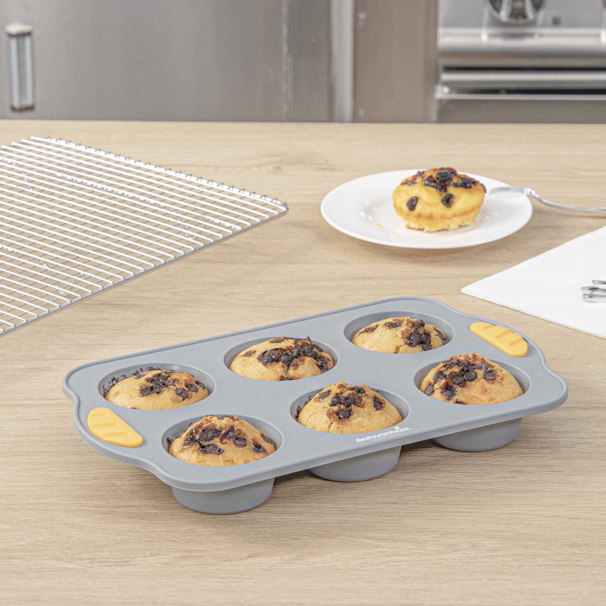 Pastry Tek Gray Silicone Muffin / Cupcake Pan - 6 Compartments, Non-Stick, with Handles - 11 1/2" x 7" x 1 1/2" - 40 count box