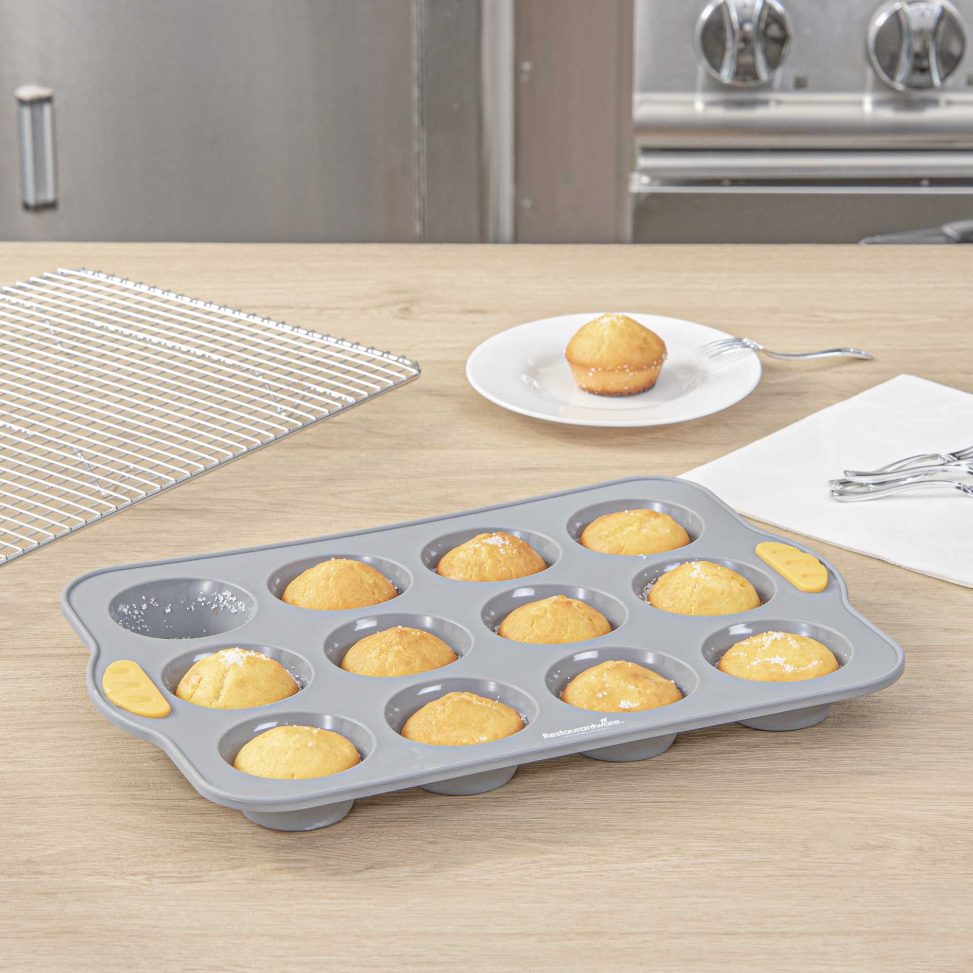 Pastry Tek Gray Silicone Muffin / Cupcake Pan - 12 Compartments, Non-Stick, with Handles - 13" x 9 1/4" x 1 1/4" - 40 count box
