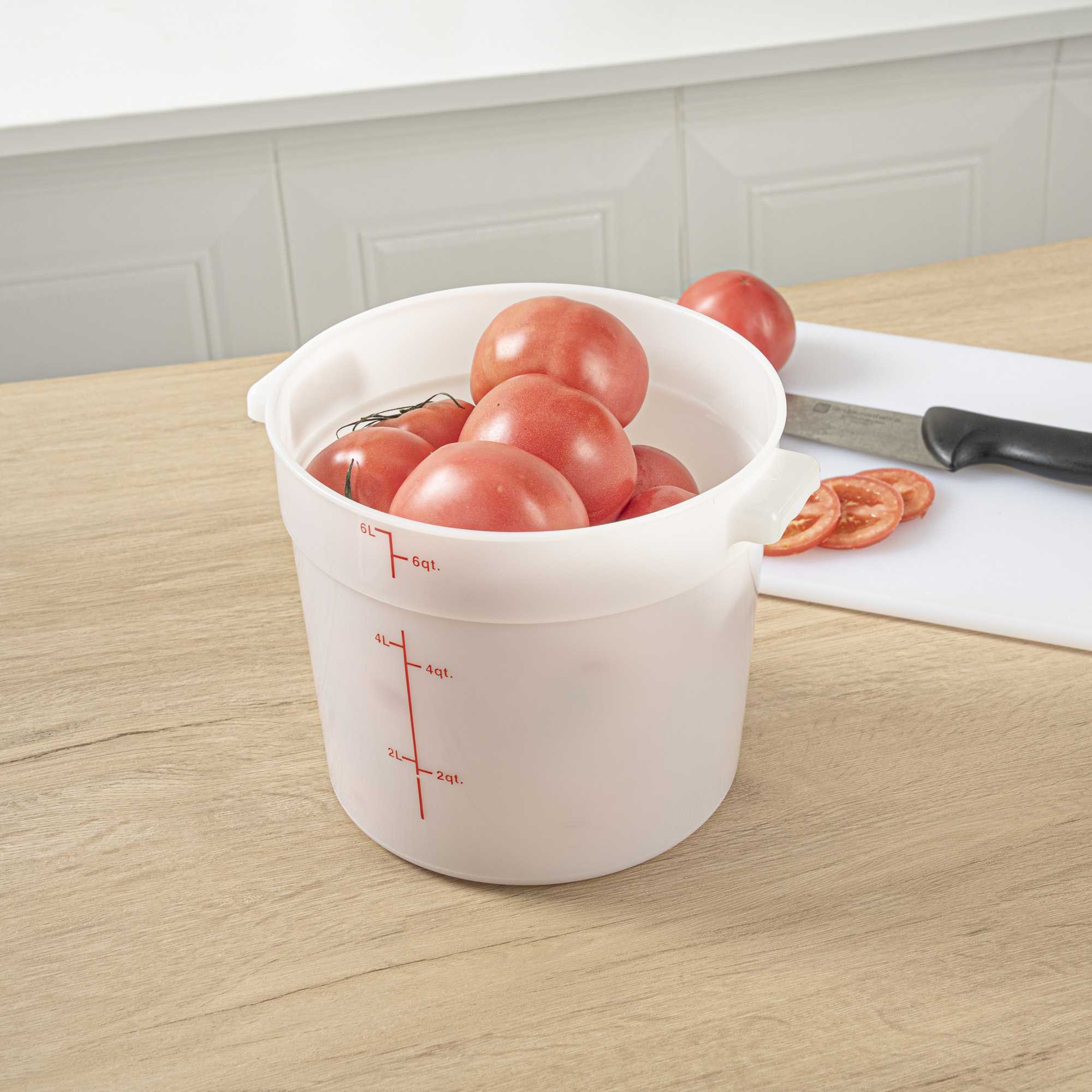 Met Lux 6 qt Round White Polyethylene Food Storage Container - with Red Volume Markers - 8 3/4" x 7 3/4" - 1 count box