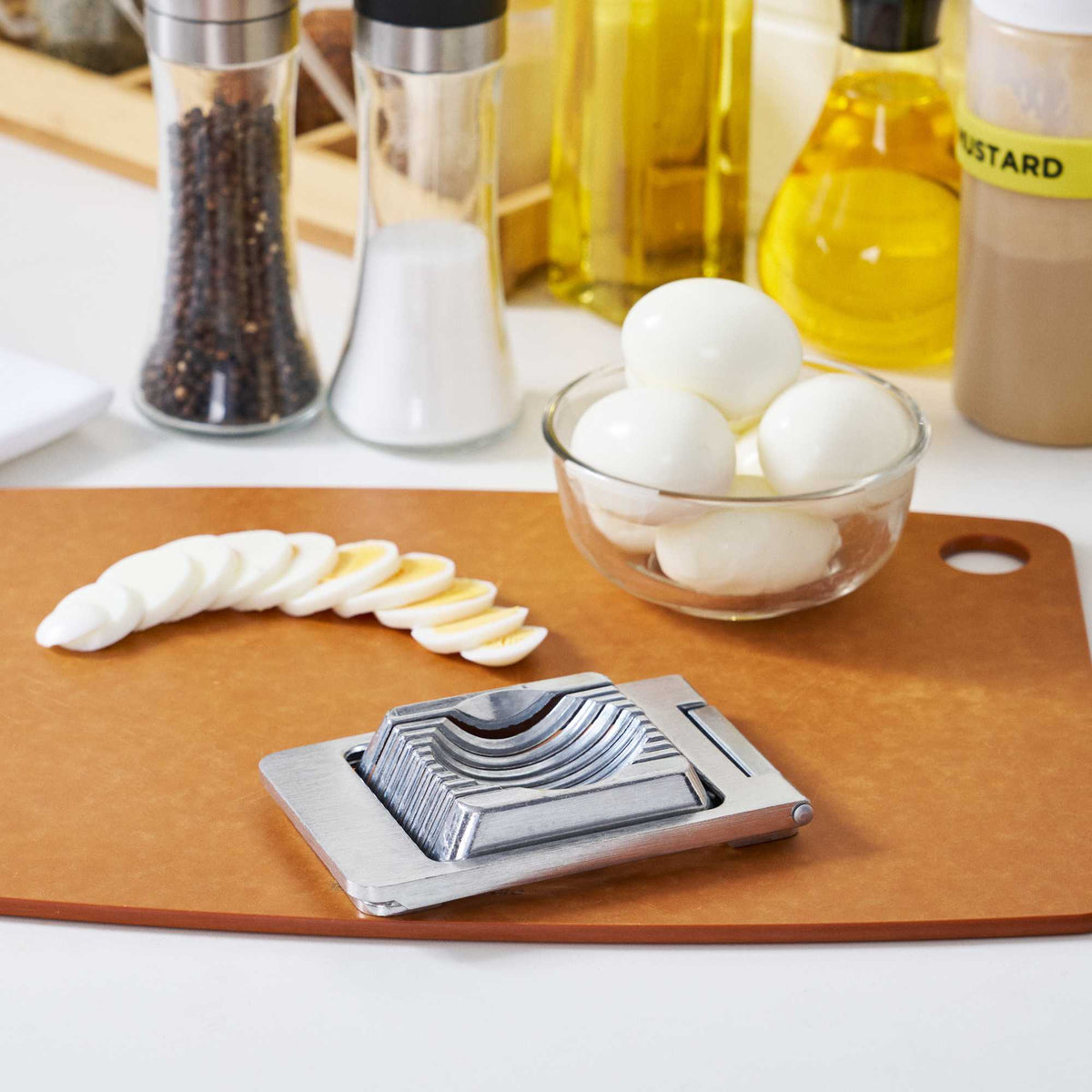 Met Lux Rectangular Aluminum Hinged Two-Way Egg Slicer - with Stainless Steel Wires - 4 3/4" x 4 1/4" x 1 1/2" - 1 count box