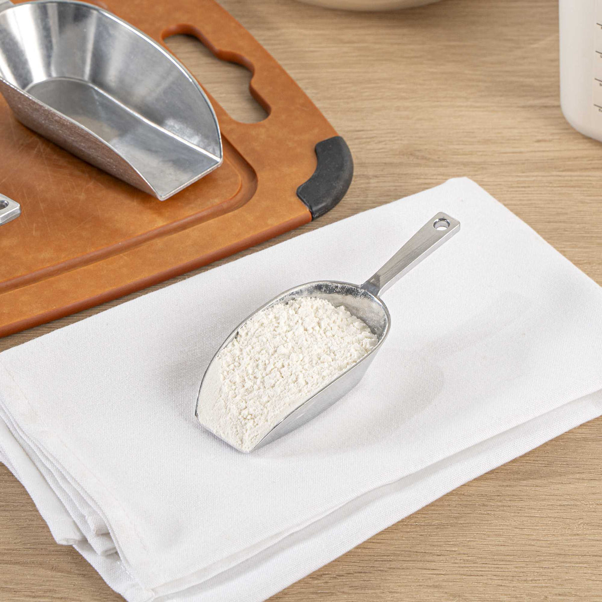Met Lux 3 oz One-Piece Aluminum Scoop - Flat Bottom - 5 3/4" x 2" x 1" - 1 count box