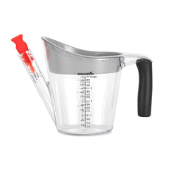 Chef 101 1 qt / 4 cup Fat Separator - with Pour Spout - 10 1/2