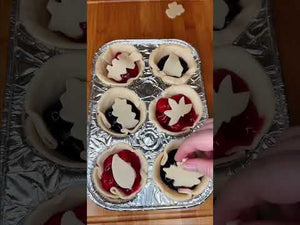 How To Make Mini Pies (Cherry & Blueberry) | Fall Recipies - Restaurantware